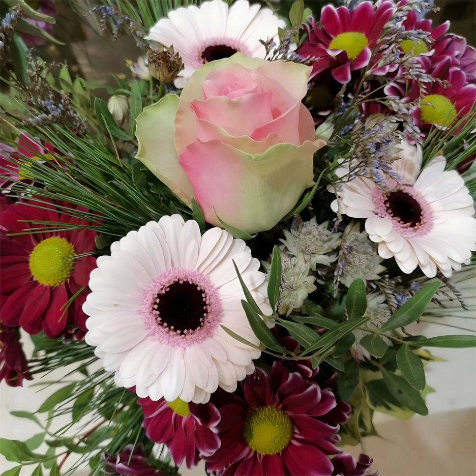 Bunte Blumensträuße für Euer Zuhause_Annes Blumenboutique © Stadt Rhede