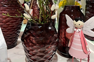 Faszinierende Vasen bei der Hünting Home Company
